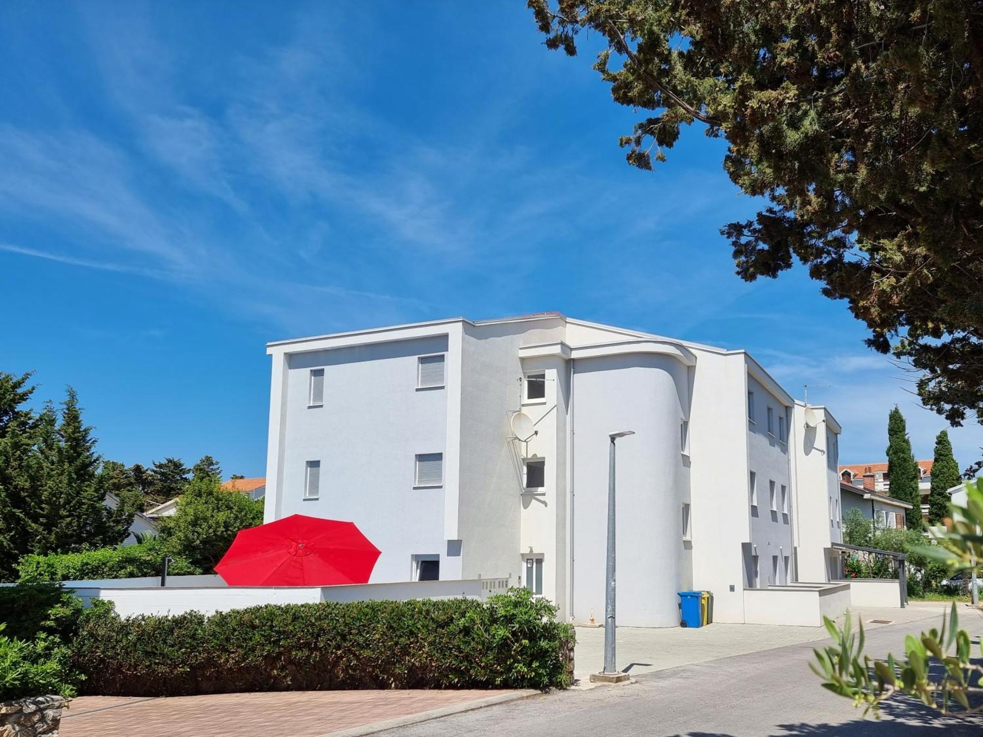 Summer Holiday Apartments ノヴァリャ エクステリア 写真