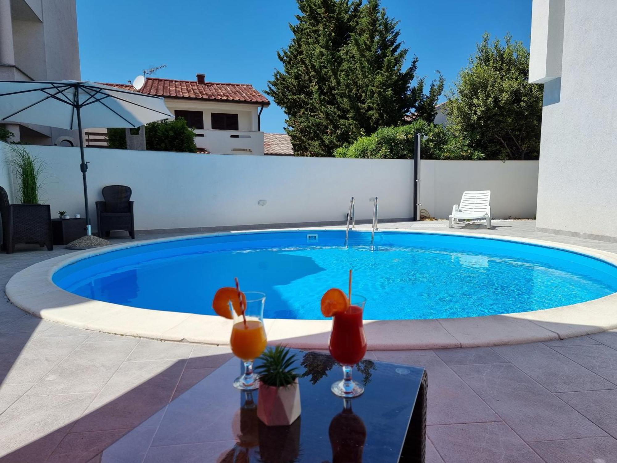 Summer Holiday Apartments ノヴァリャ エクステリア 写真